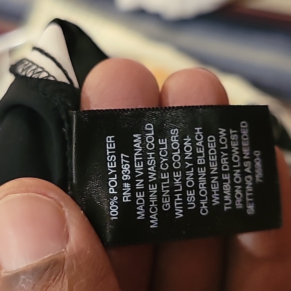 Worthington Polka Dot Blouse (NWOT) - Picture 5 of 6